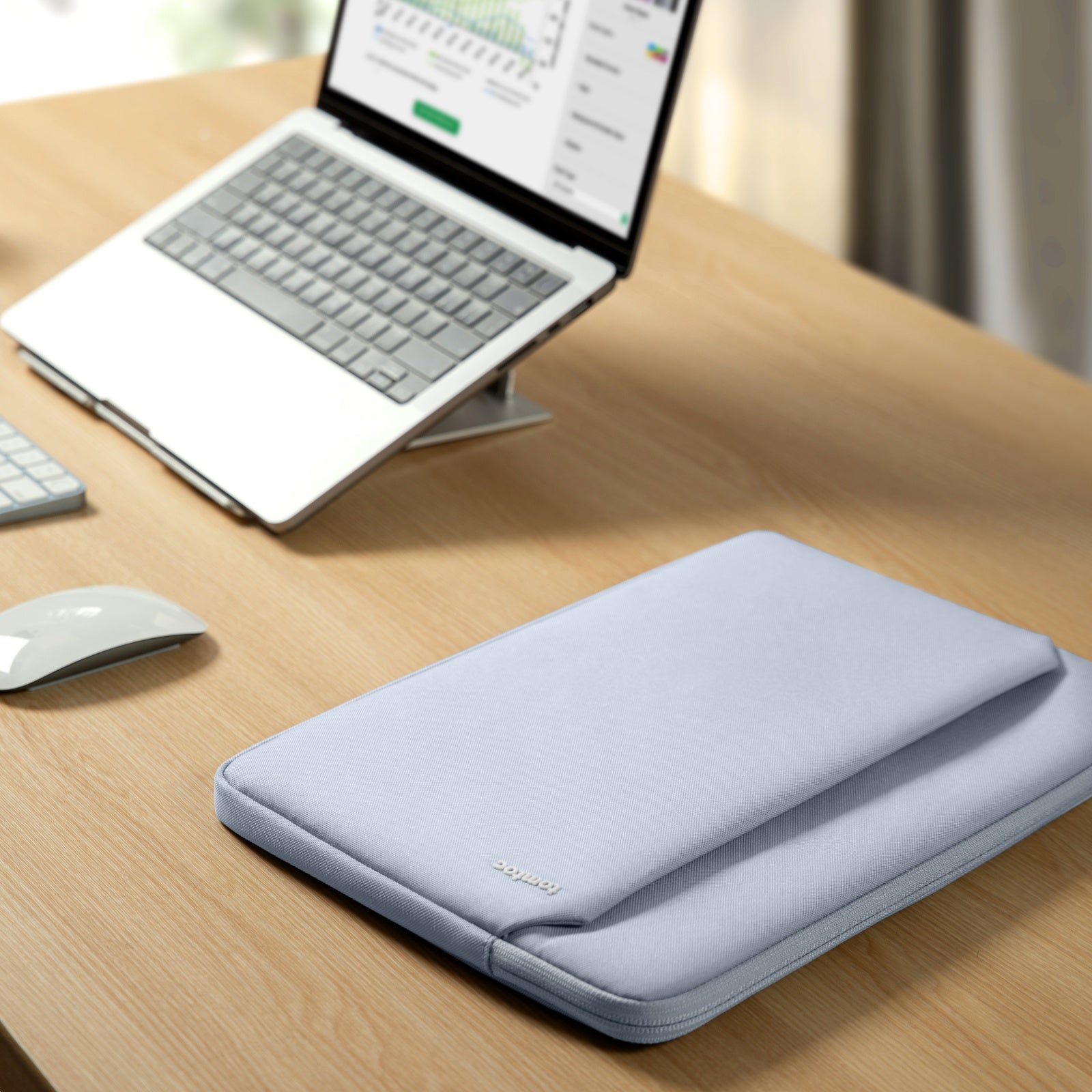 Light-A18 Laptop Sleeve for 13-inch New MacBook Air M4